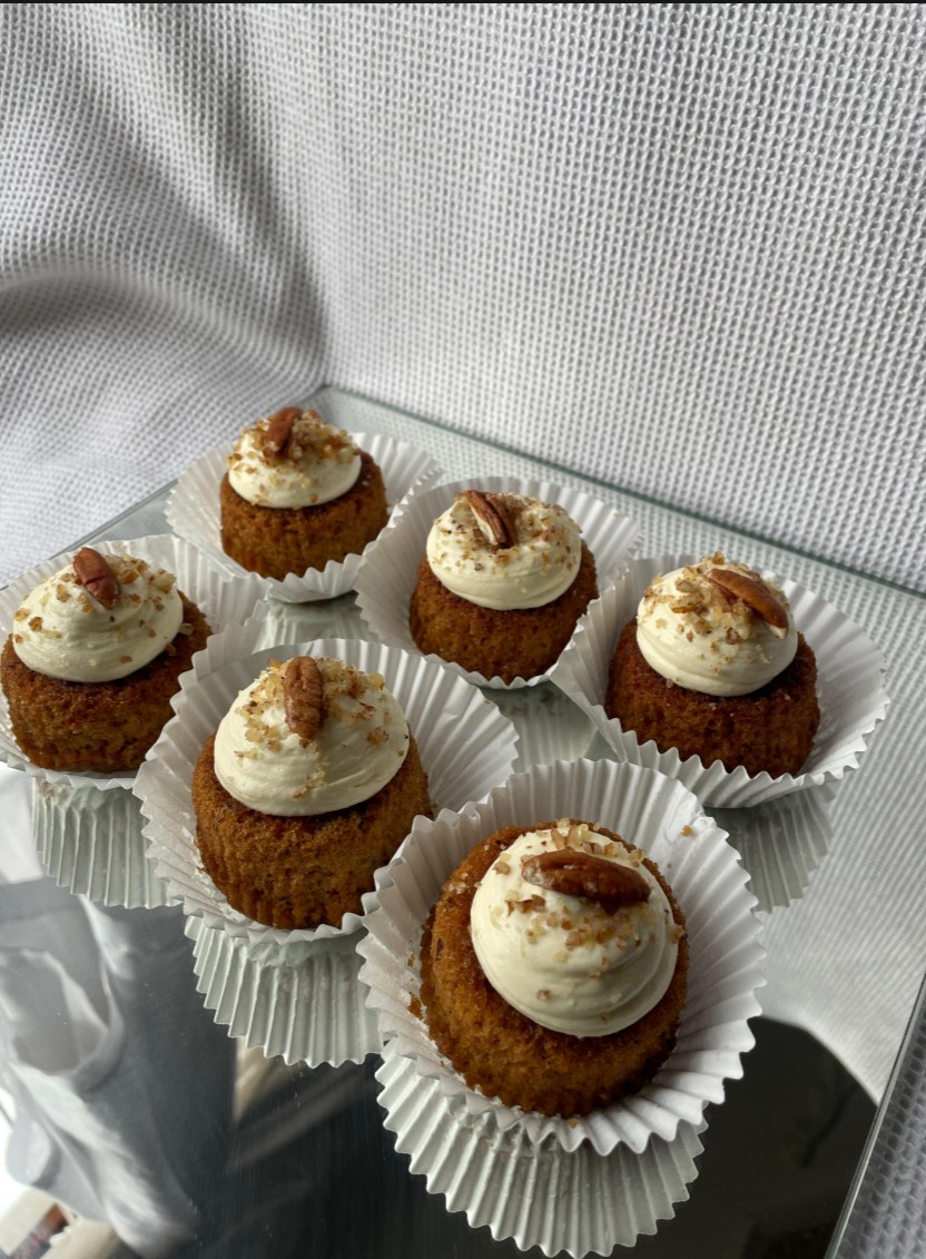Mini Carrot Cakes
